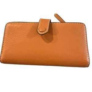 Vera Bradley Women's Leather Wallet in Tan NWOT